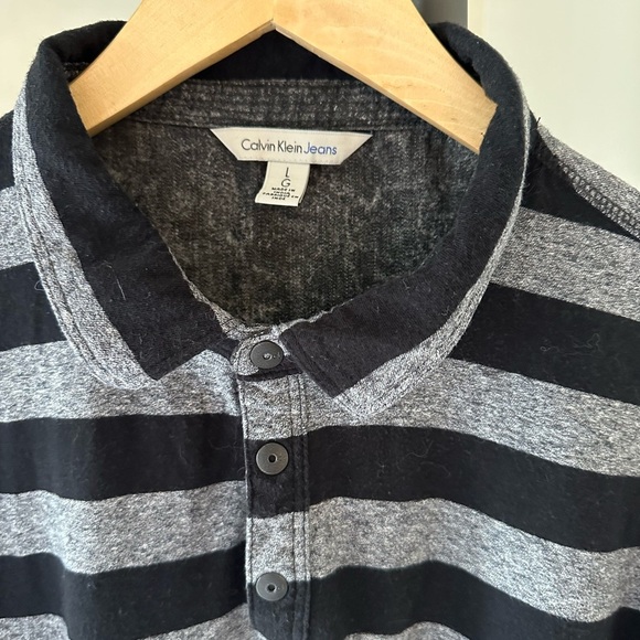 Calvin Klein Jeans Black and Gray Polo Shirt - Picture 3 of 7